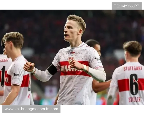 费内巴切1-1平费伦茨瓦罗斯，欧联四轮不败